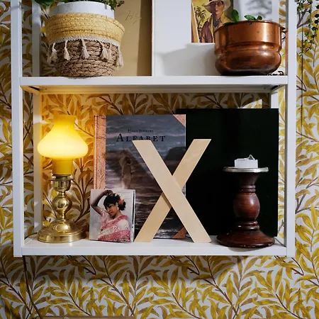 Yellow Beauty In Location! Appartement Helsinki